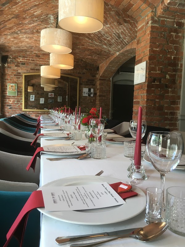 Wnętrze Restauracja Vis'a'Vis
